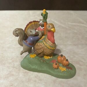 Vintage Avon Thanksgiving figurine. Kathy Jeffers 1993 Collectible